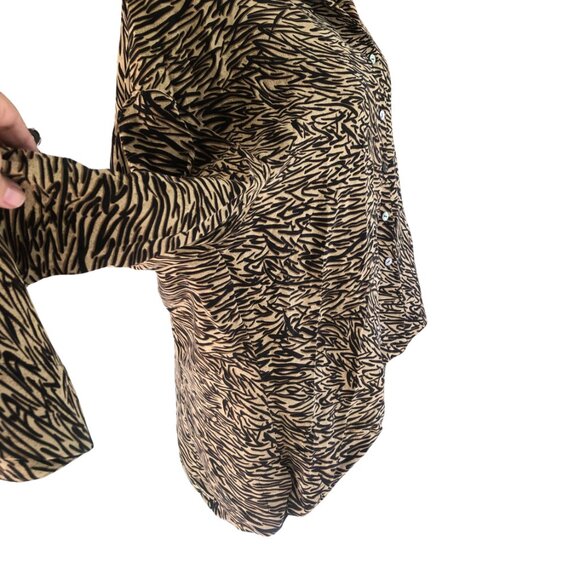 Barry Bricken Silk Blend Shirt XL Brown Black Animal Print Button Up Top - Picture 2 of 10